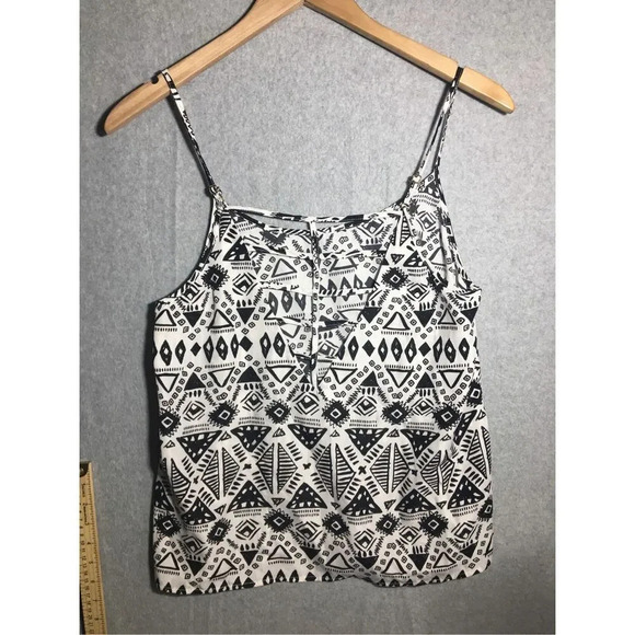 Womens Forever 21 Tank top Caged Back Detail Black and White Aztec Print - Picture 4 of 5